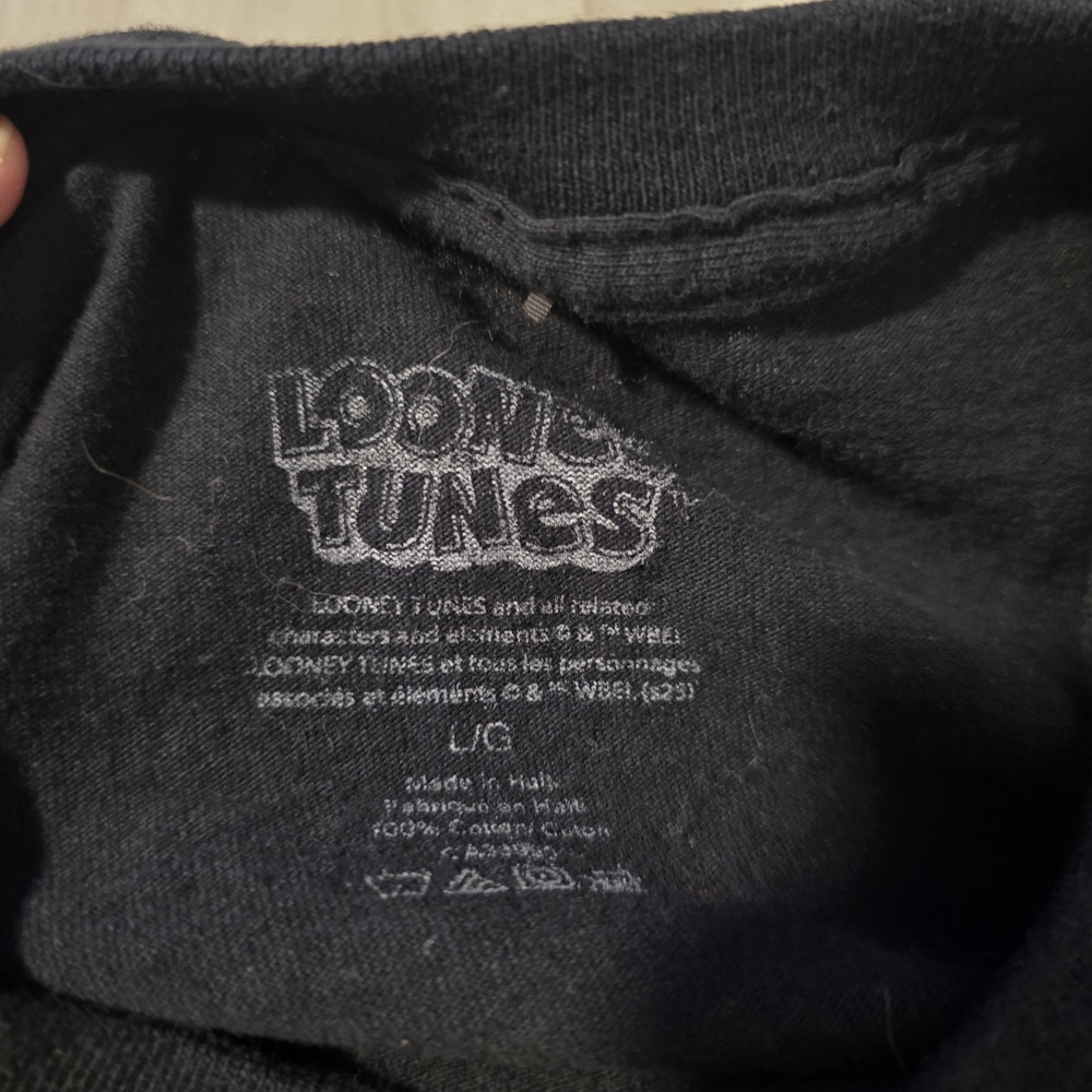 Looney Tunes Daffy Duck & Bugs Bunny Graphic Tee Black Size Large - Picture 4 of 5